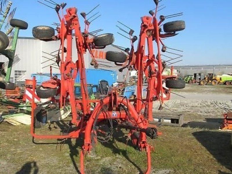 Kuhn GF8702