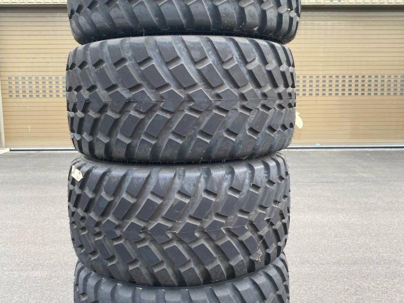 BKT Kompletträder 600/50 R 22,5