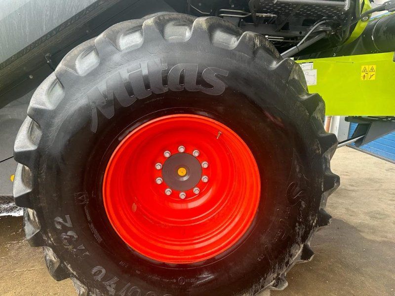 Claas 800-70 R32 Mitas Kompletträder 600-65 R28 Mitas