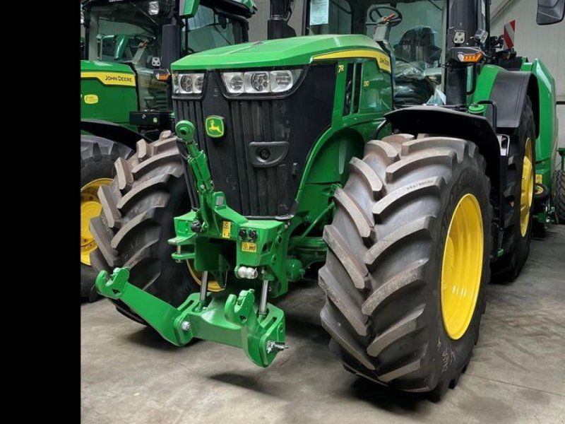 John Deere 7R 330 E23 40