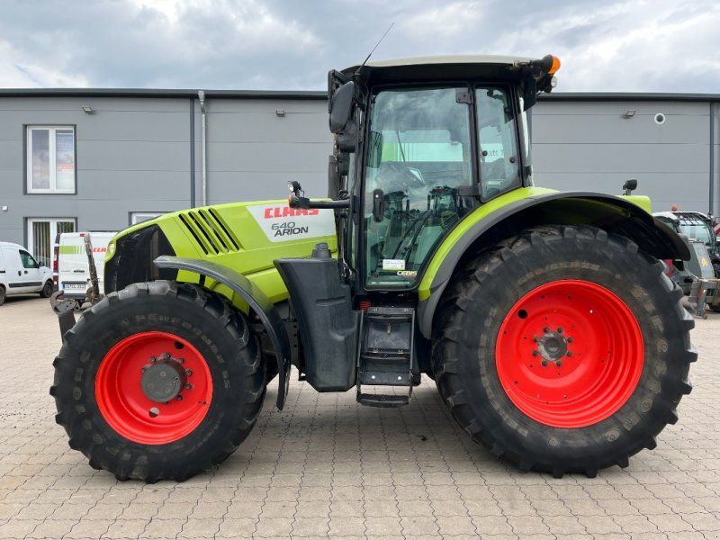 Claas ARION 640 CEBIS, Lenksystem CHCNAV