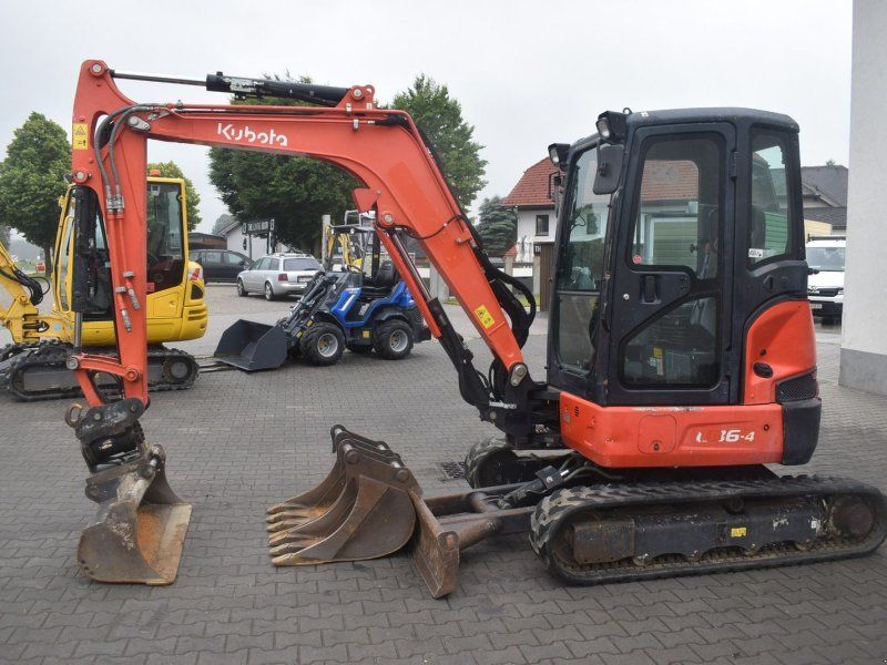 Kubota U36-4 mit Powertilt