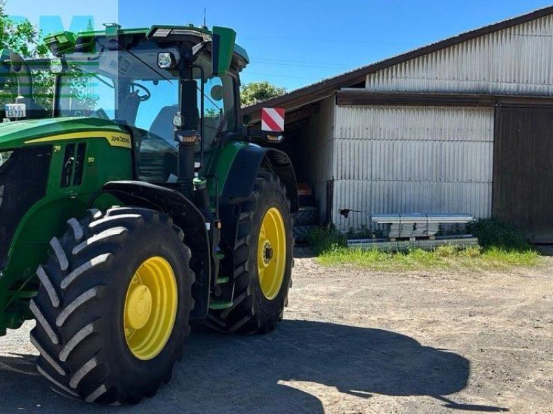 John Deere 7R 310