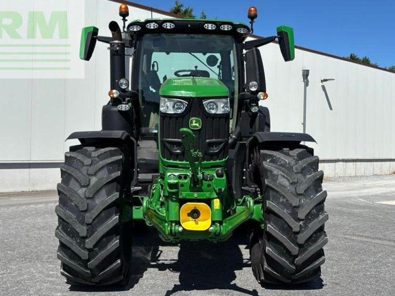 John Deere 6R 250