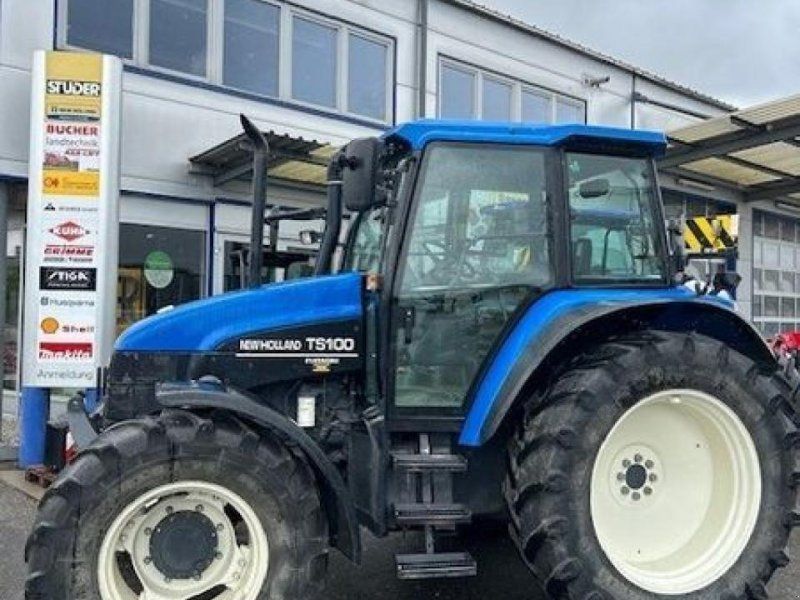 New Holland ts 100