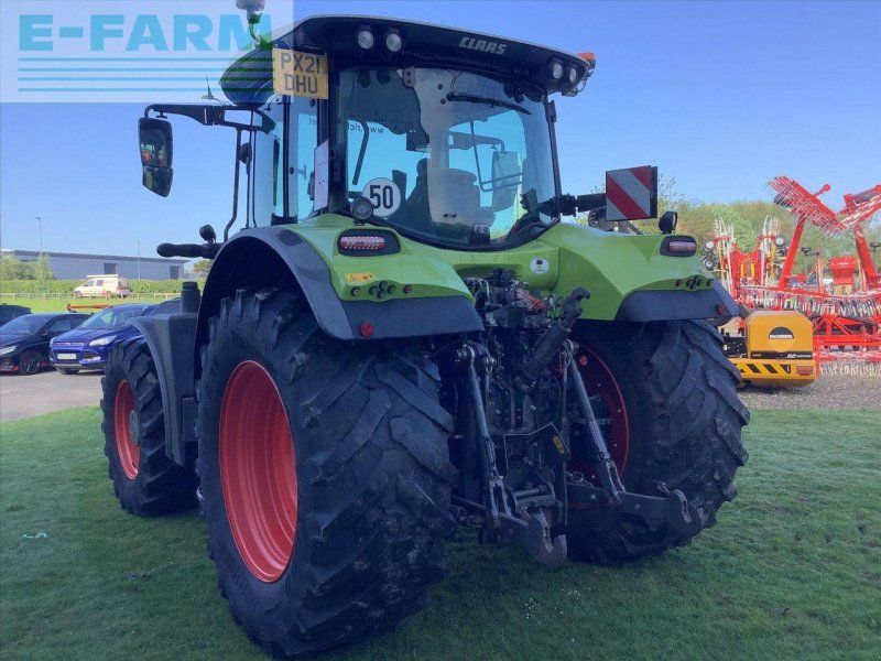 Claas ARION 650