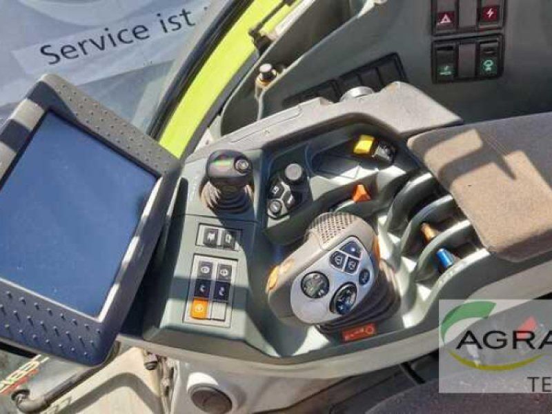 Claas ARION 550 CEBIS