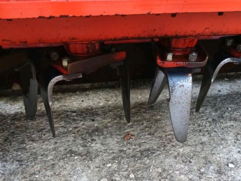 Kuhn Premia