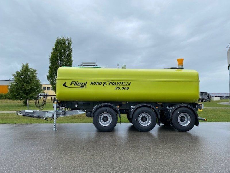 Fliegl FW 25000l Road X Line Tridem