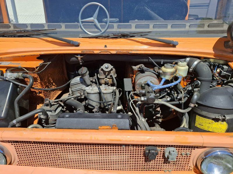 Mercedes-Benz 407