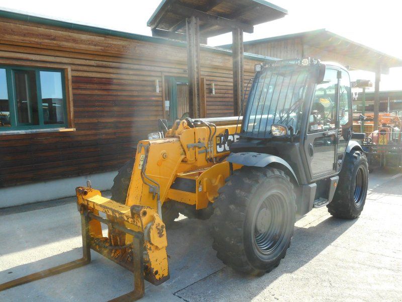 JCB 535-95 T4i IIIB ( 3,5t 9,5m )