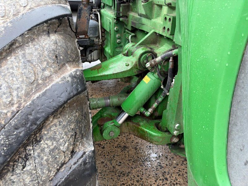 John Deere 8520 mit GPS