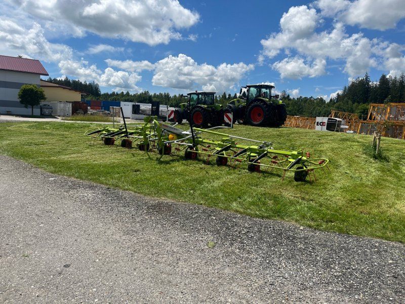 Claas Volto 900