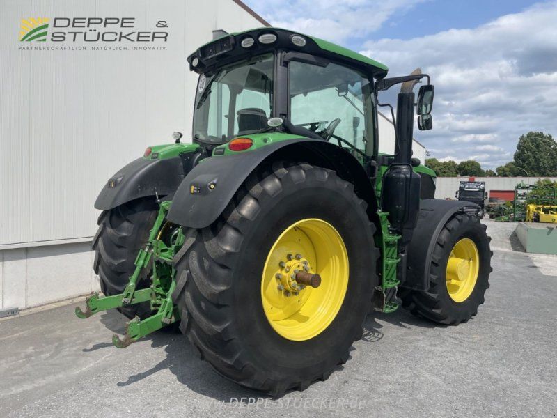 John Deere 6175R