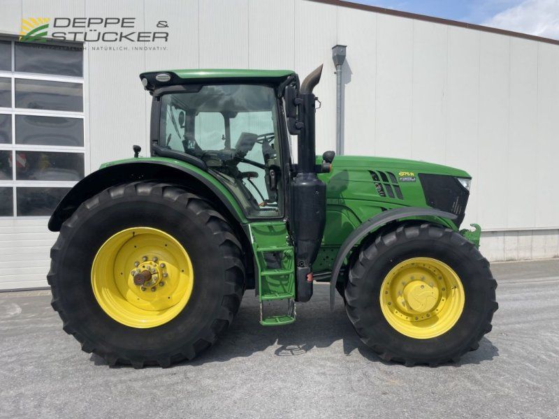 John Deere 6175R