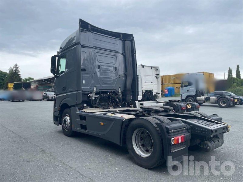 Mercedes-Benz Actros 1851 LS 4x2