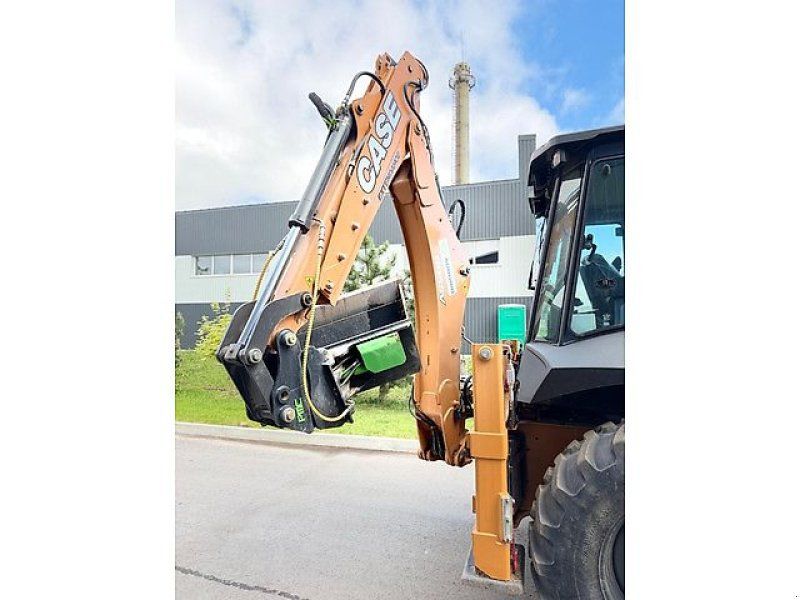 Case 695 SV