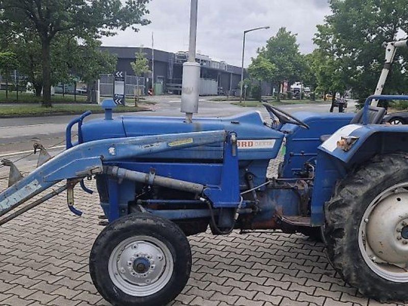 Ford Dta 2000