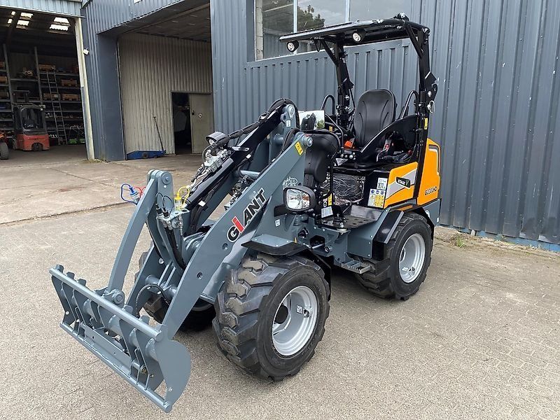 Giant G2300 HD