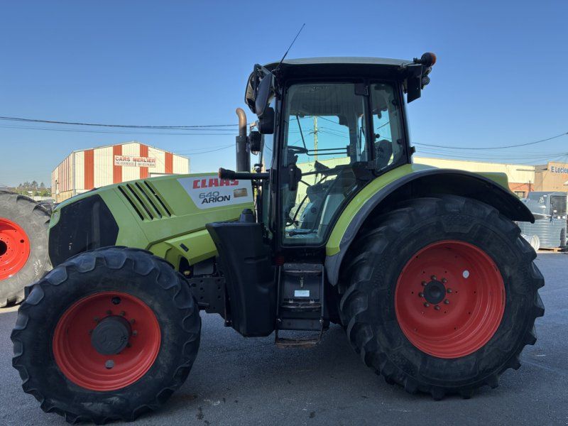 Claas ARION 640 CiS