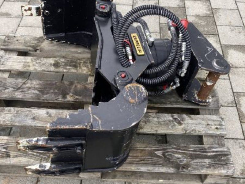 Caterpillar HGT UNIVERSALGREIFER Z-05 FÜR