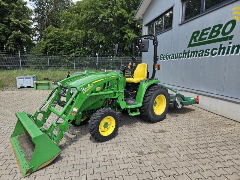 John Deere 3045R