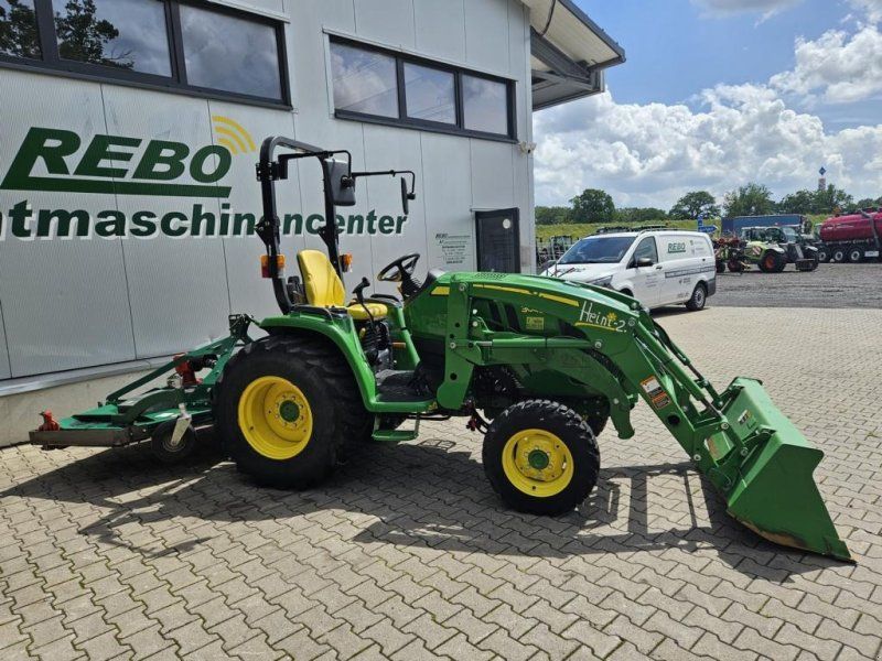 John Deere 3045R