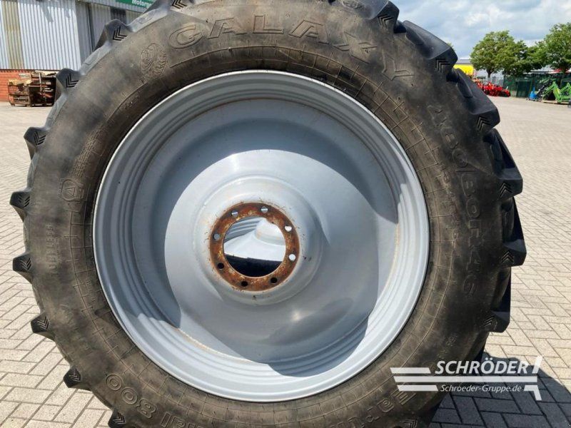 John Deere 2X 460/85 R30 + 2X 480/80 R46