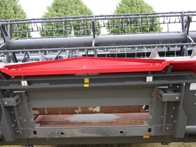 Massey Ferguson PowerFlow 6,8m + SWW Ziegler