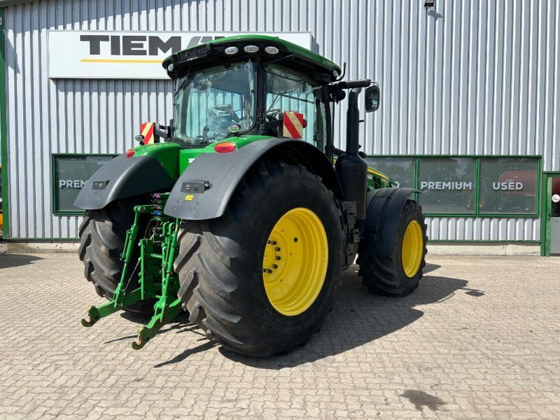 John Deere 8370R