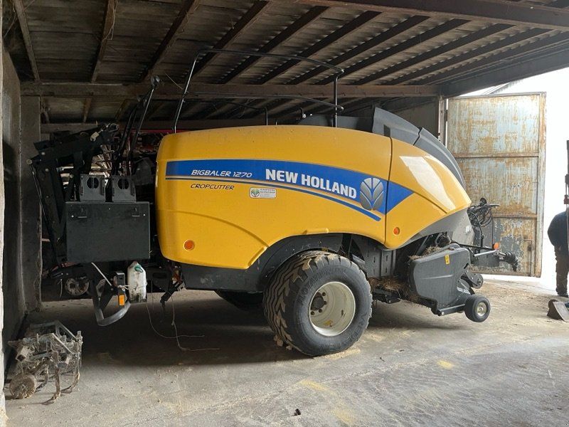 New Holland BB 1270
