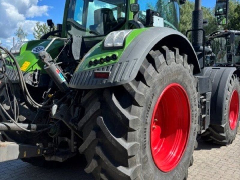 Fendt 942 Vario Gen7 Profi+