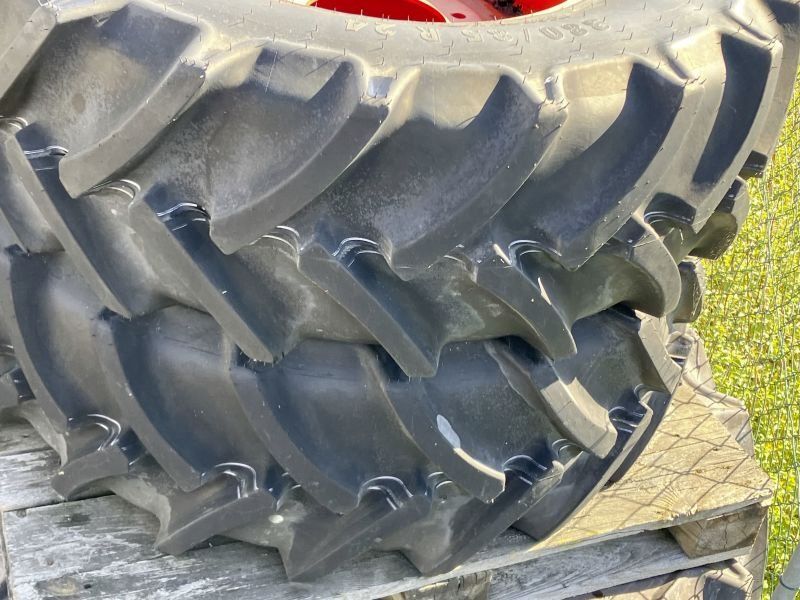 Claas KRS 380/85R24 460/85R34 MITAS
