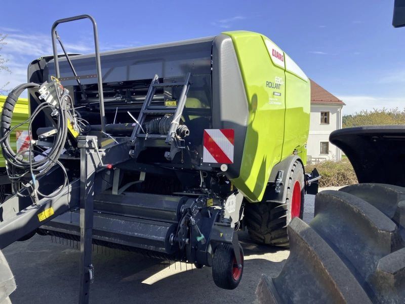 Claas ROLLANT 630 RC UNIWRAP