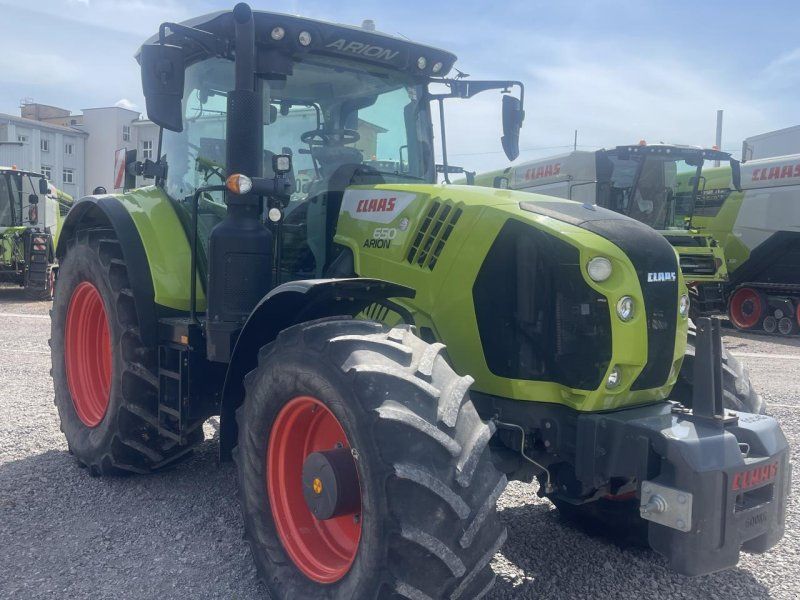 Claas ARION 650