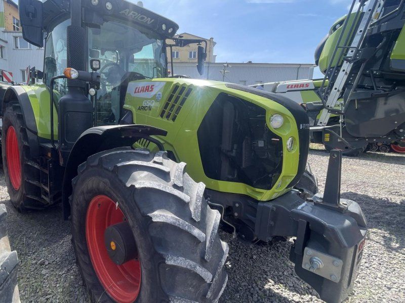 Claas ARION 650