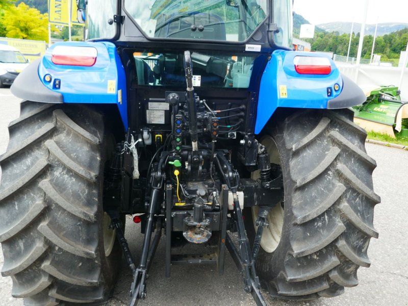 New Holland T5.90 Utility Dual Command