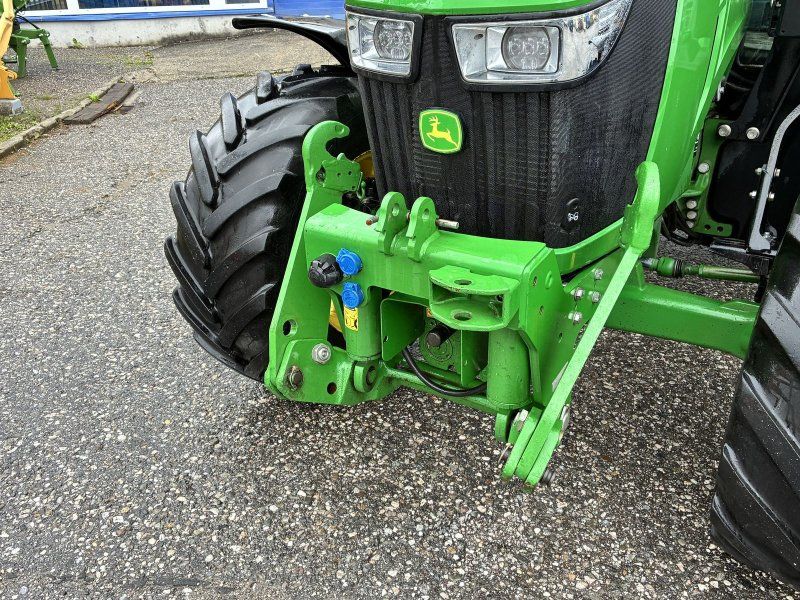 John Deere 5115R