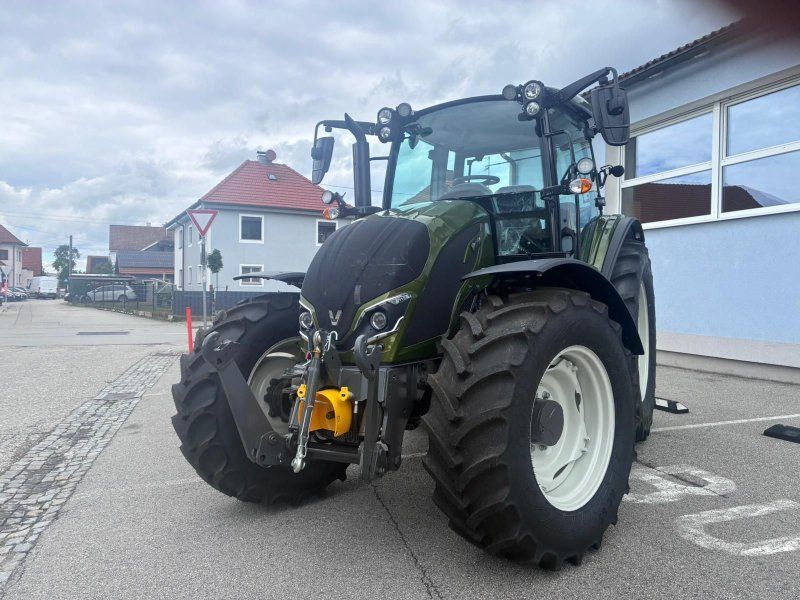 Valtra A 115