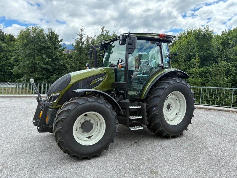 Valtra A 115