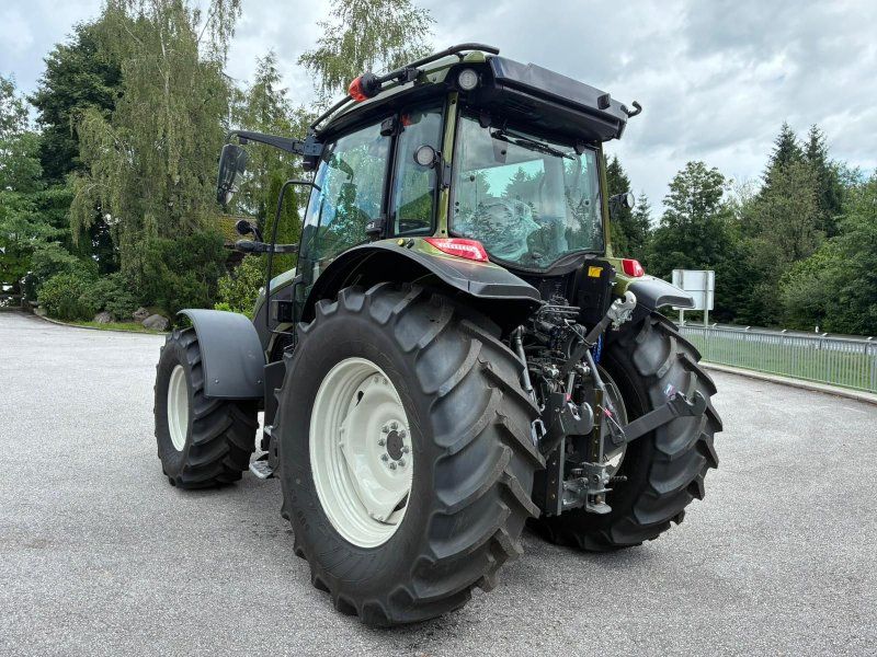 Valtra A 115