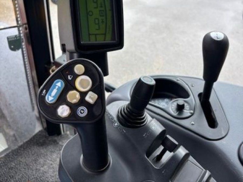 Steyr Profi 4110
