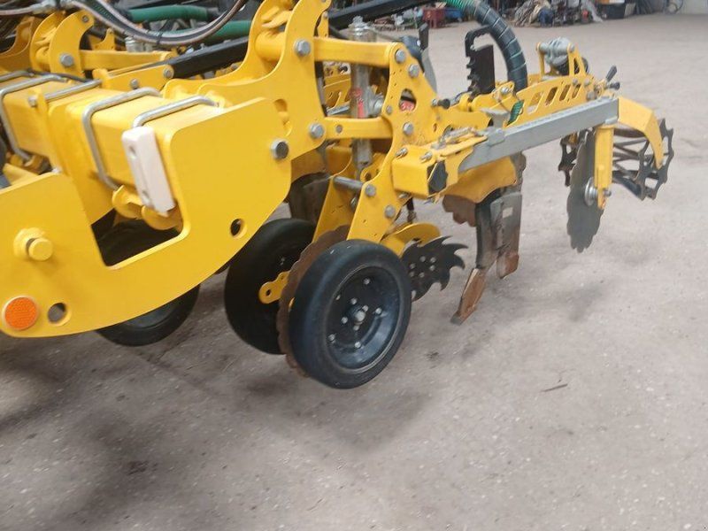 Bednar Strip Master EN6000