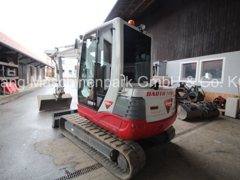 Takeuchi TB 250