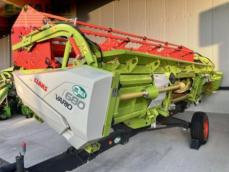 Claas v 680 mit wagen