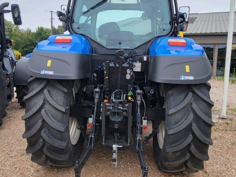 New Holland T5.120 DYNAMIC COMMAND