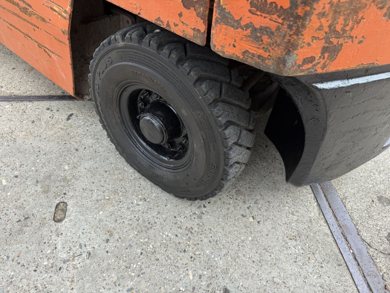 Toyota 1500KG lpg heftruck Freelift luchtbanden