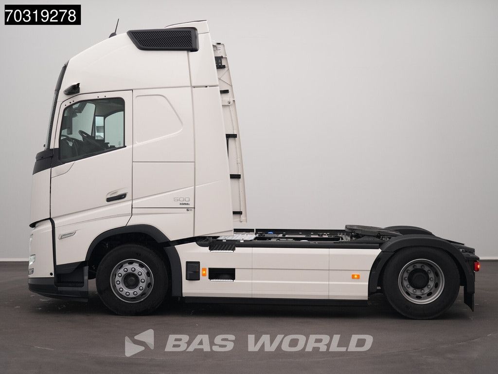 Volvo FH Aero 500 4X2 NEW! Globetrotter XL 2 tanks Mirrorcams ACC LED