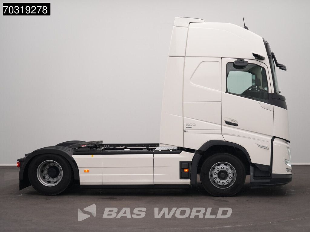 Volvo FH Aero 500 4X2 NEW! Globetrotter XL 2 tanks Mirrorcams ACC LED