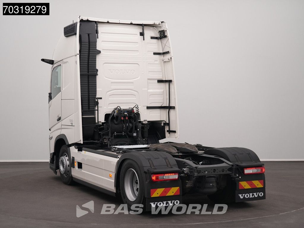 Volvo FH Aero 500 4X2 NEW! Globetrotter XL 2 tanks Mirrorcams ACC LED